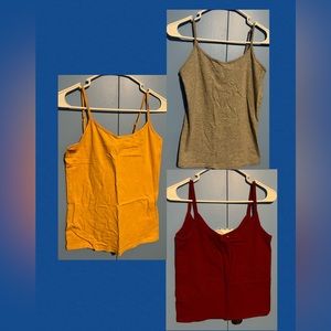 3 spaghetti strap tank top’s